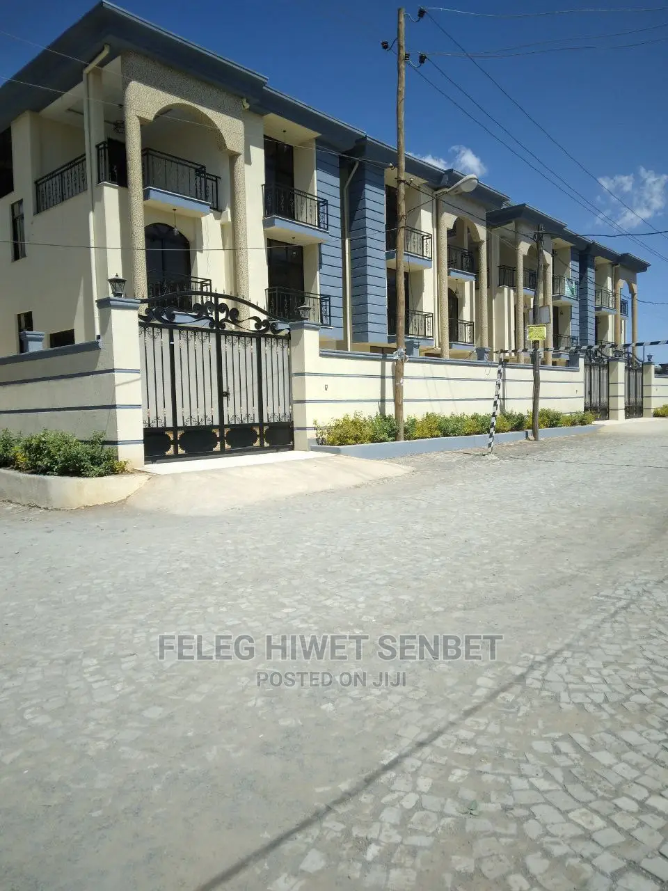 Furnished 6bdrm House in አአ, Bole for Sale