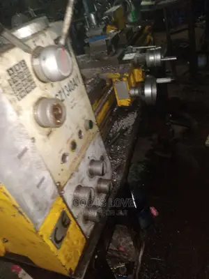 ቶርኖ ማሽን Lathe