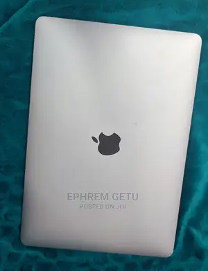 Photo - New Laptop Apple MacBook Pro M1 8GB Apple M1 Pro SSD 256GB