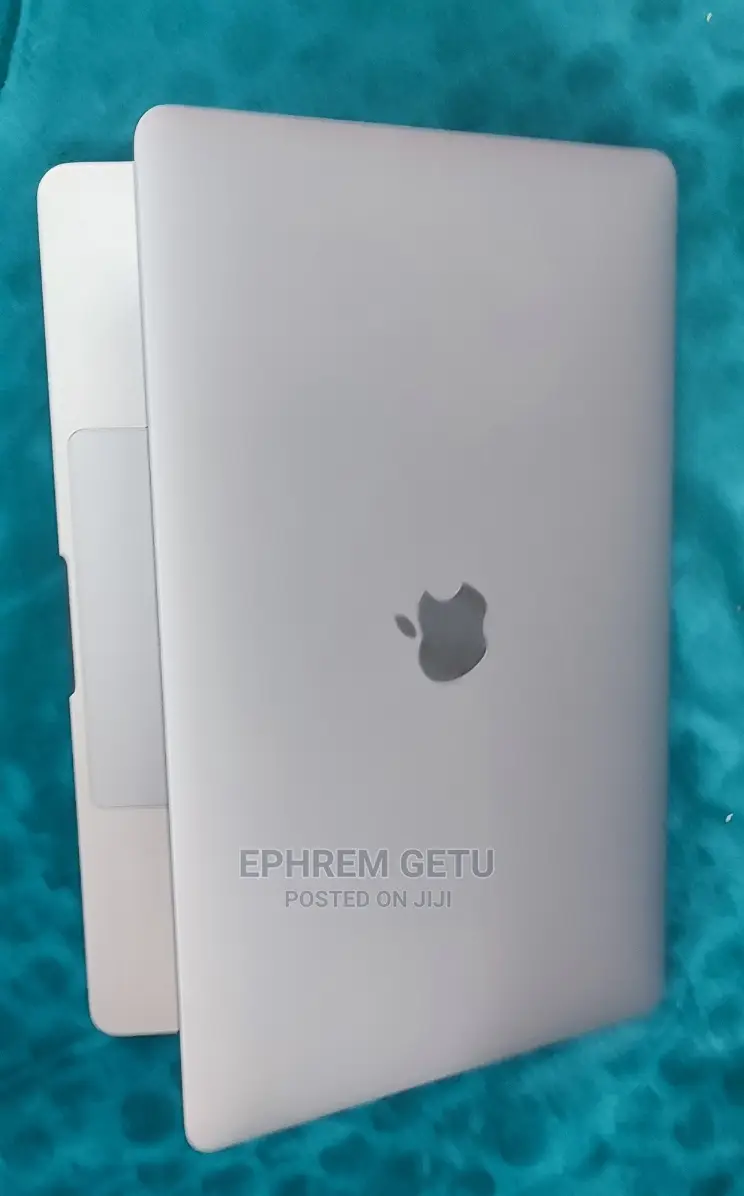 New Laptop Apple MacBook Pro M1 8GB Apple M1 Pro SSD 256GB