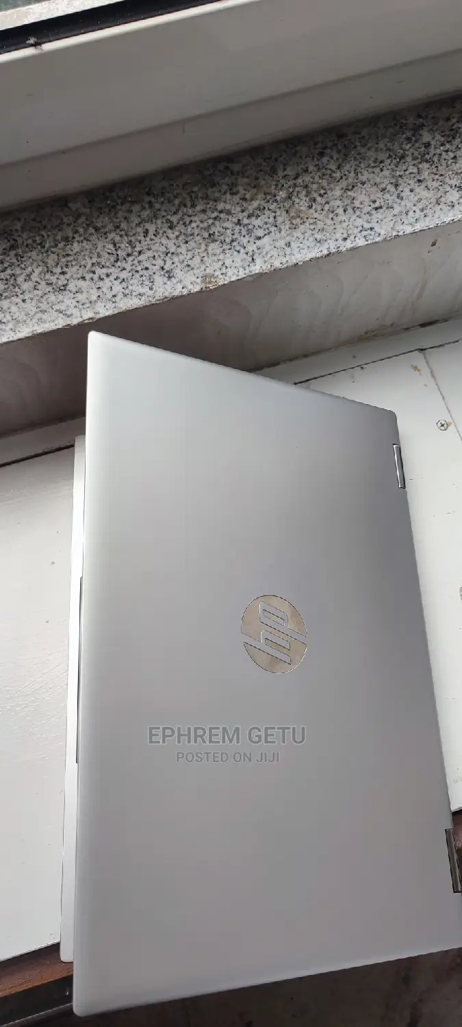 New Laptop HP Pavilion 13 X360 8GB Intel Core I5 SSD 512GB