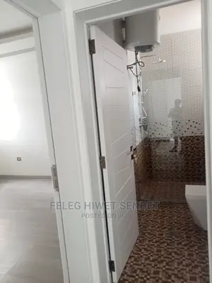 6bdrm House in አአ, Bole for Sale