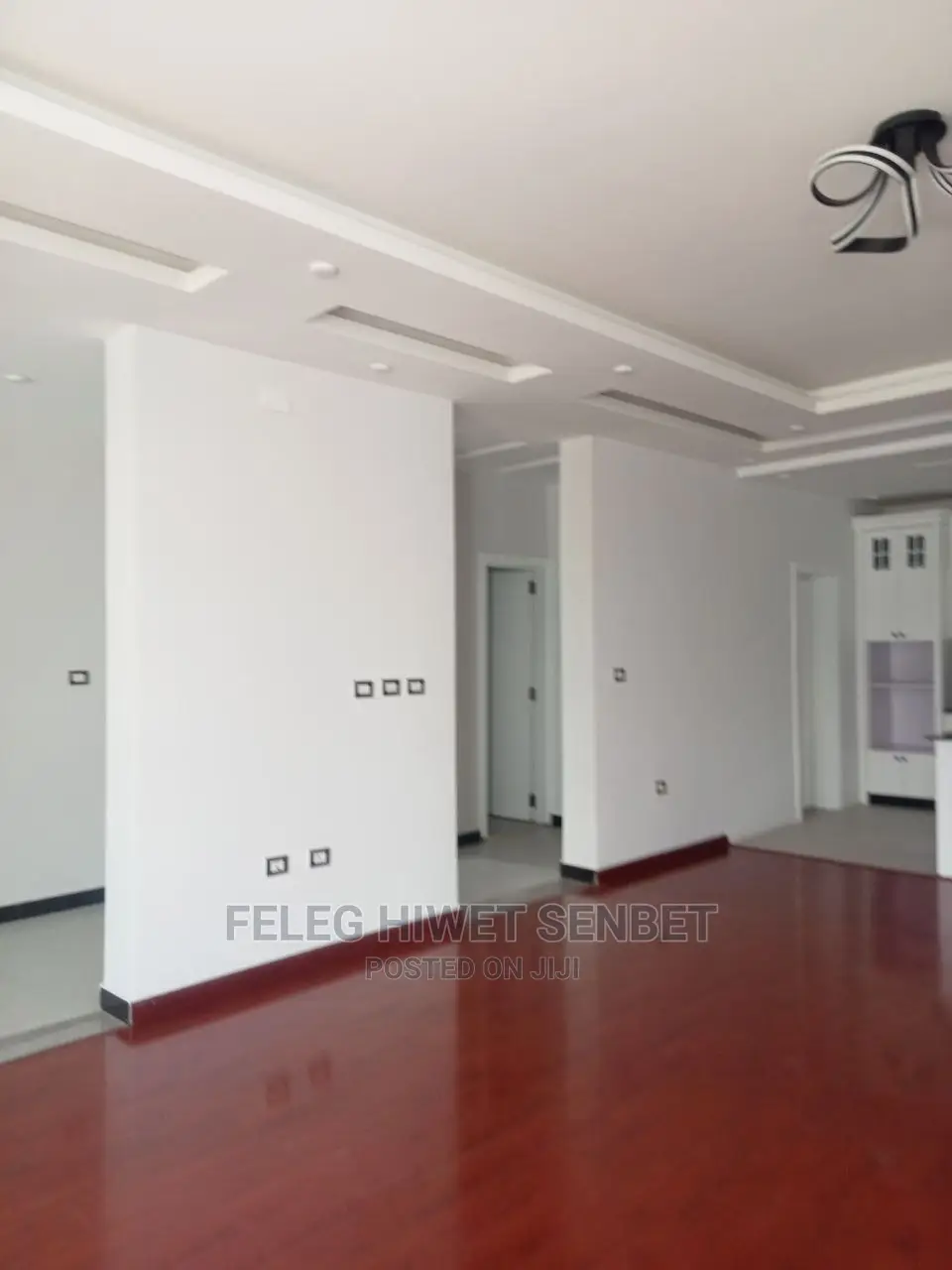 6bdrm House in አአ, Bole for Sale