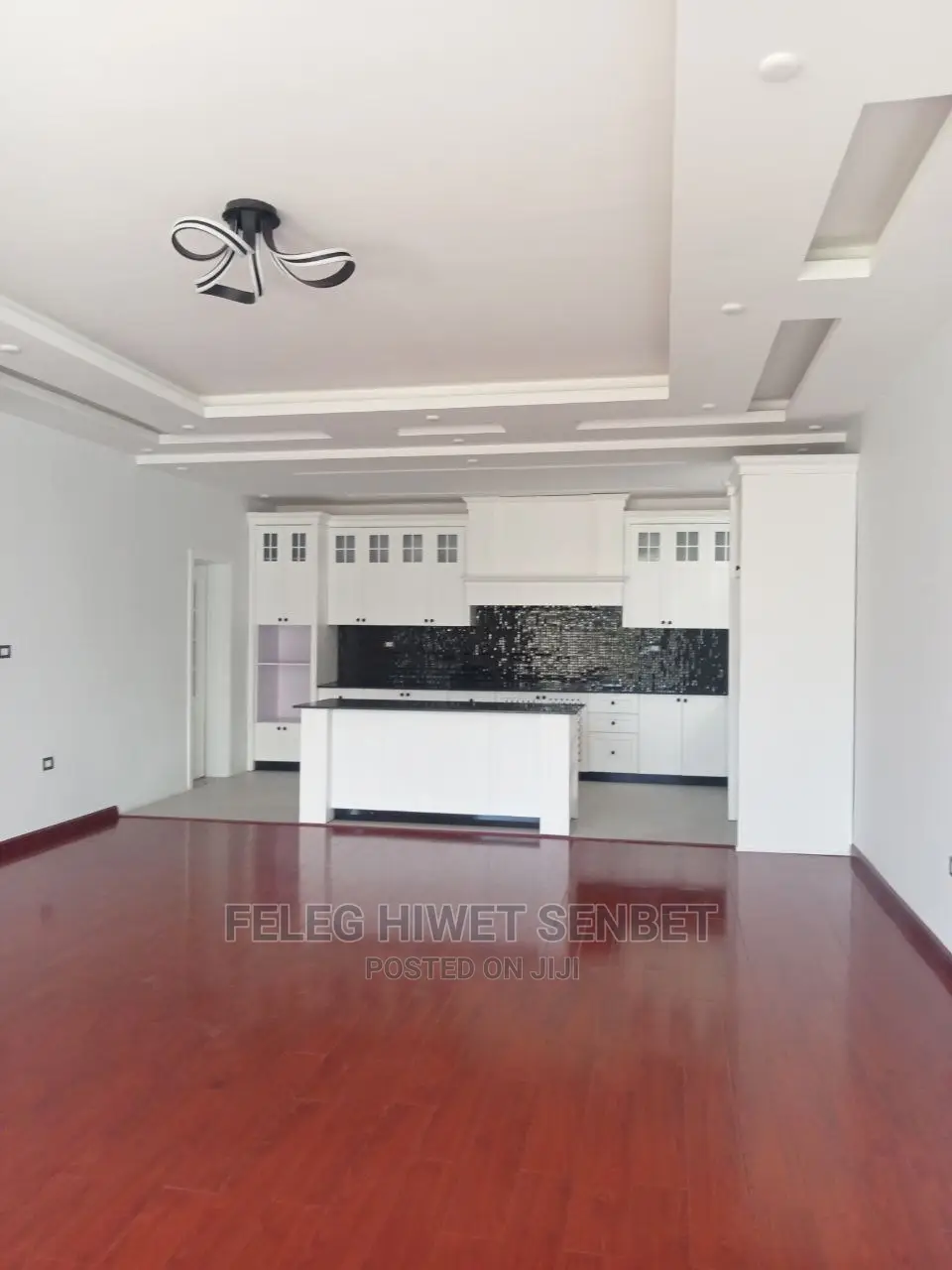 6bdrm House in አአ, Bole for Sale
