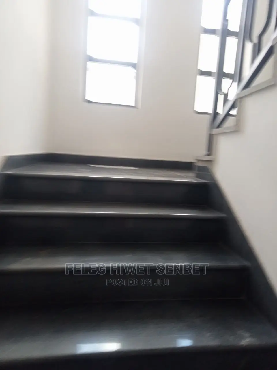6bdrm House in አአ, Bole for Sale