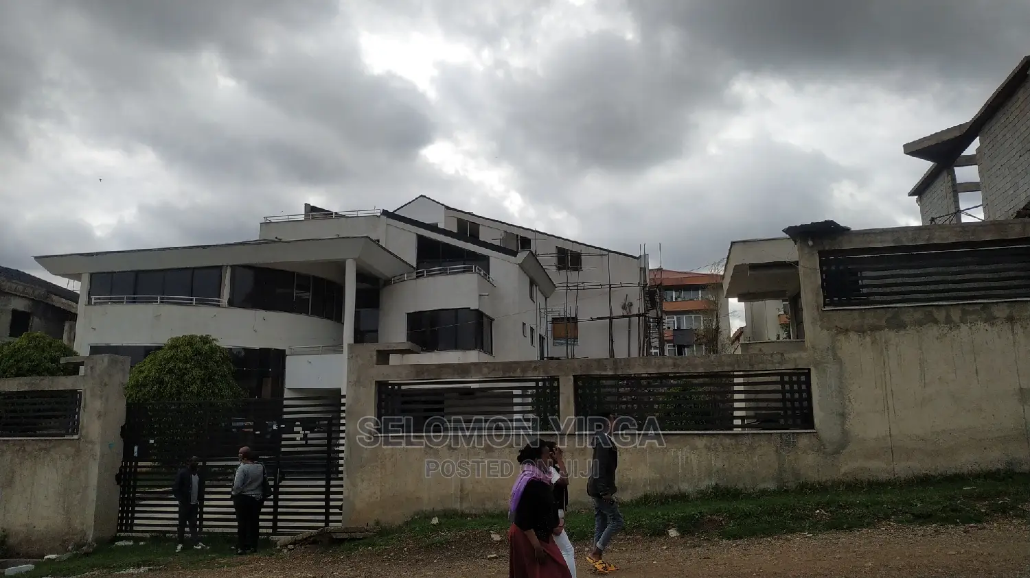 9bdrm Duplex in Addis Abba, Bole for Sale