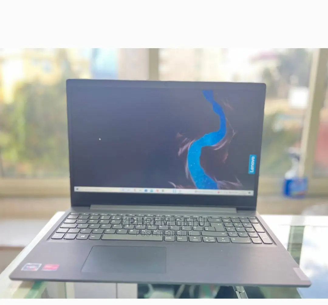 New Laptop Lenovo Ideapad 3 8GB AMD Ryzen 3 SSD 256GB
