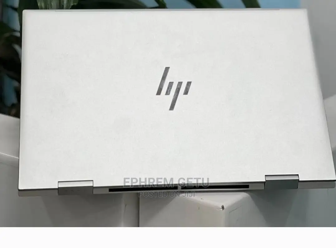 New Laptop HP Envy X360 12GB Intel Core I5 SSD 512GB
