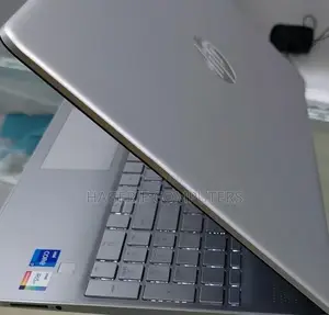 New Laptop HP Stream Notebook 8GB Intel Core I7 SSD 512GB