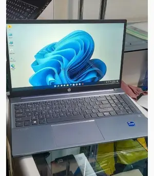 New Laptop HP Pavilion 15 8GB Intel Core I7 SSD 512GB