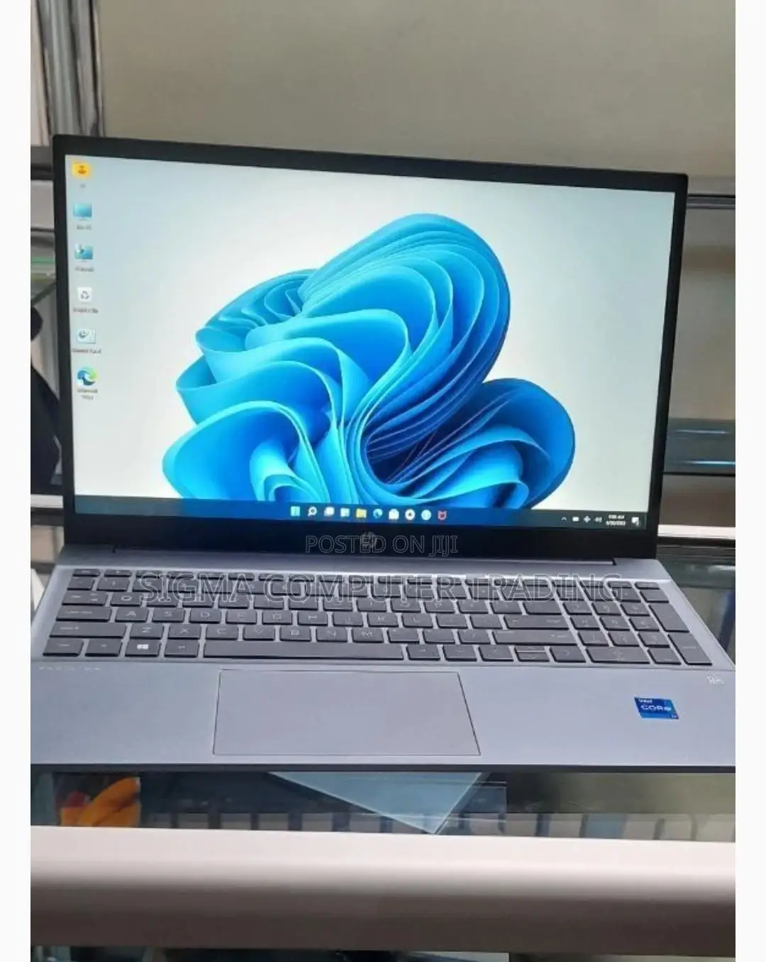 New Laptop HP Pavilion 15 8GB Intel Core I7 SSD 512GB