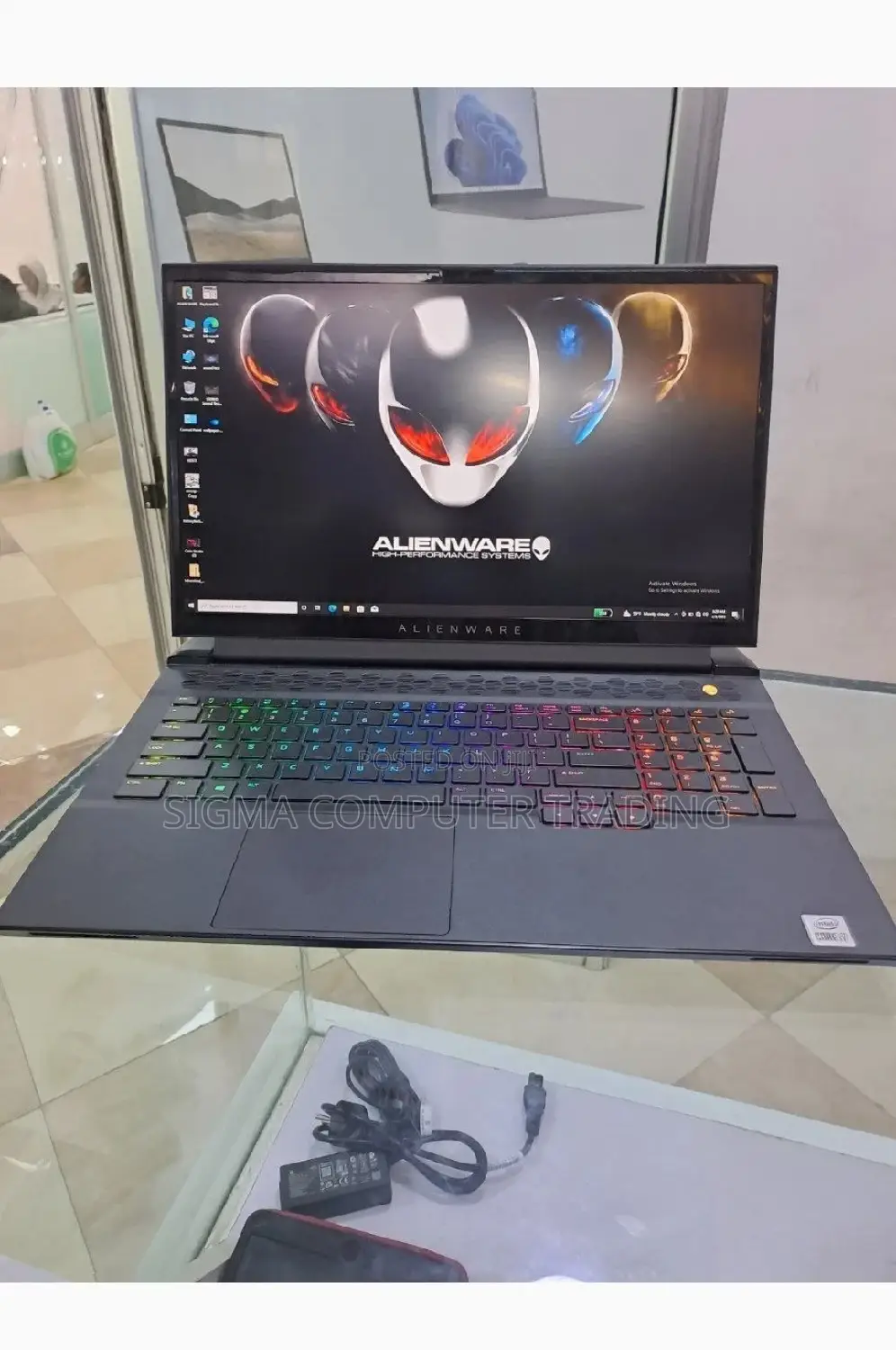 New Laptop Alienware M17x R2 32GB Intel Core I7 SSD 1T