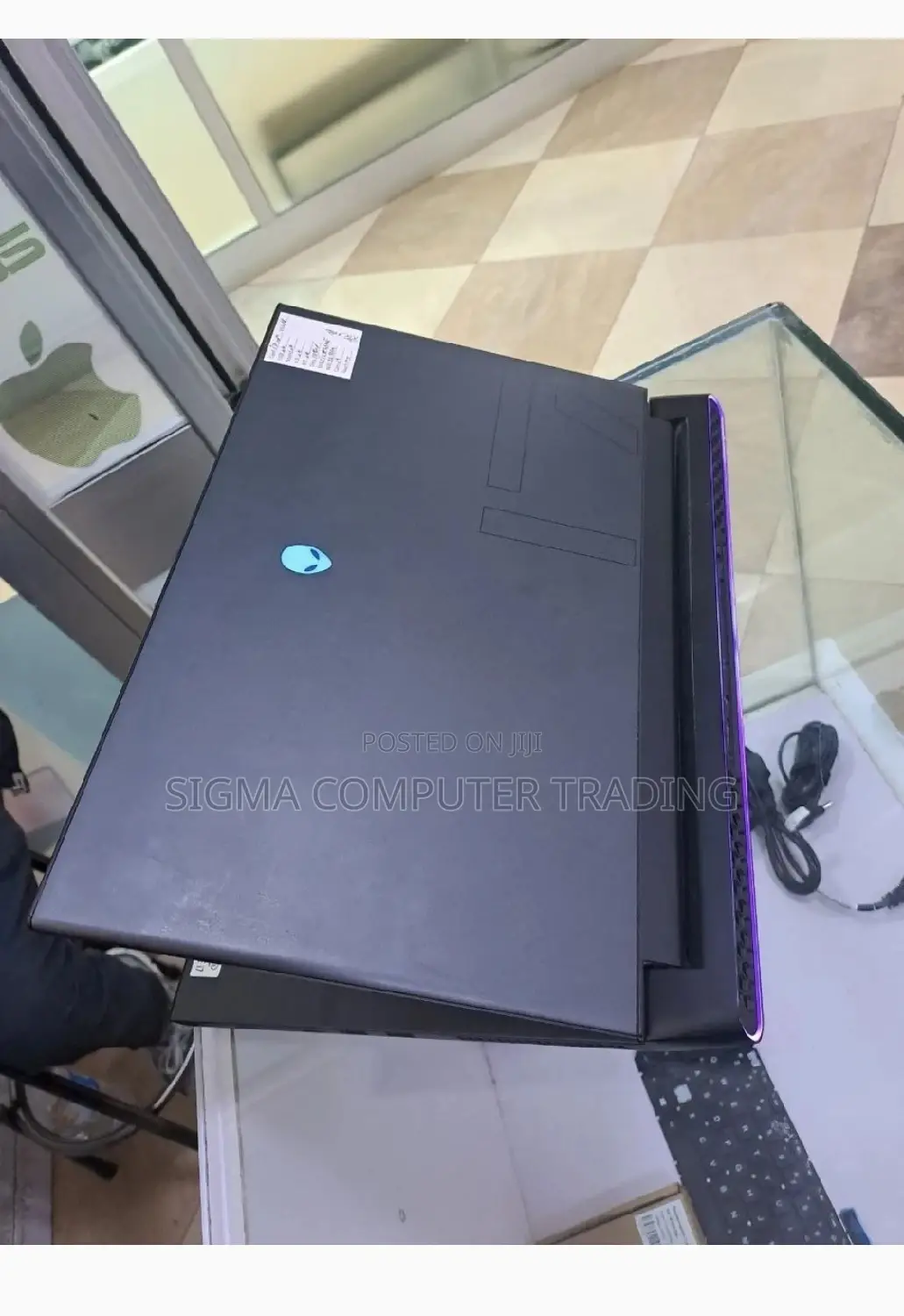 New Laptop Alienware M17x R2 32GB Intel Core I7 SSD 1T