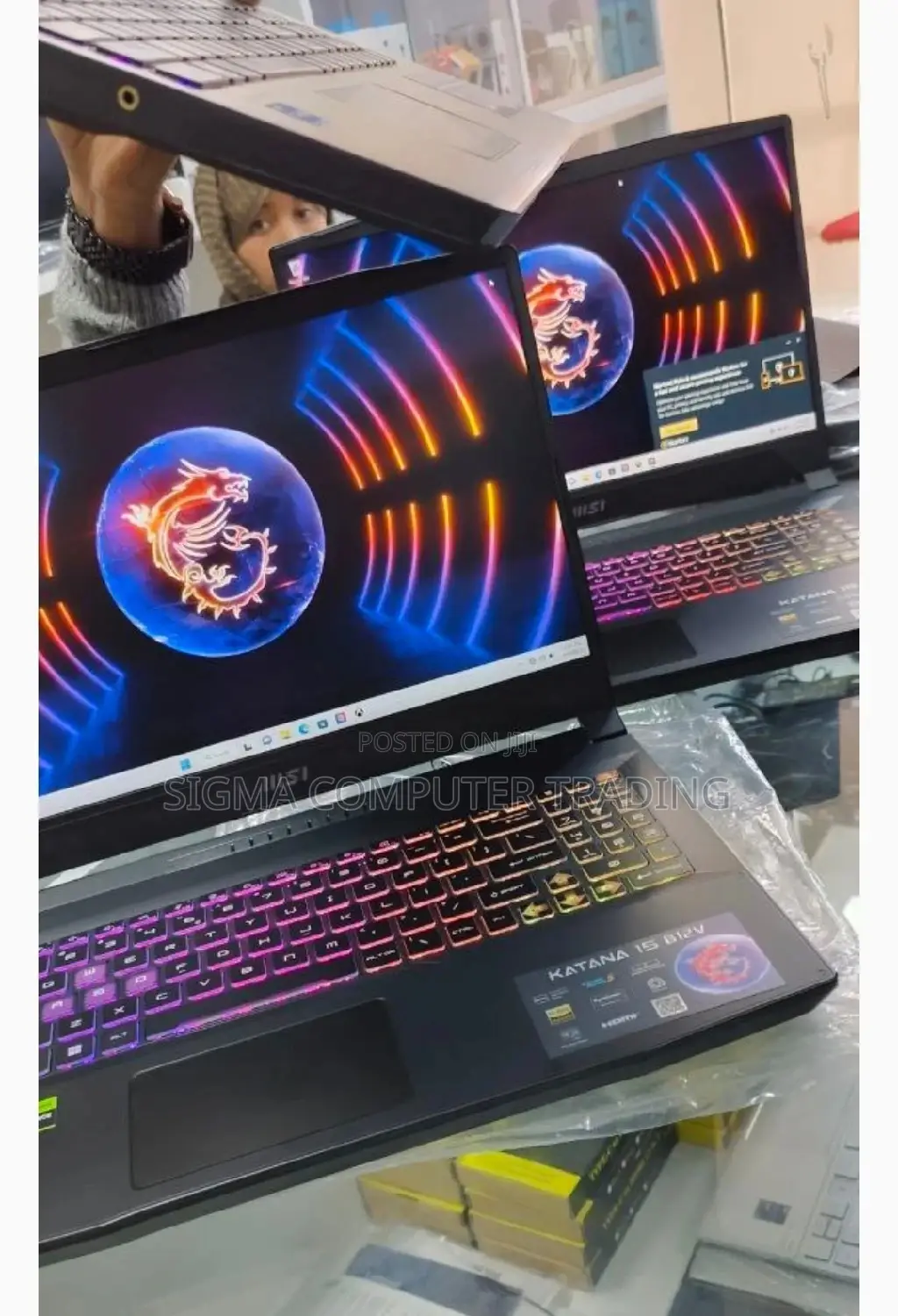 New Laptop MSI Katana GF76 16GB Intel Core I7 SSD 1T