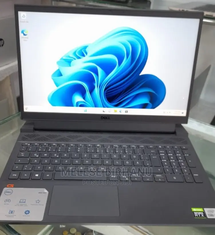 New Laptop Dell 8GB Intel Core I5 SSD 512GB