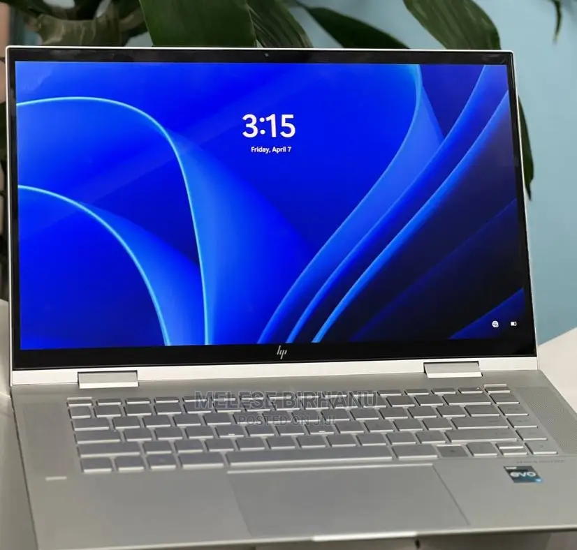 New Laptop HP Envy X360 12GB Intel Core I5 SSD 512GB