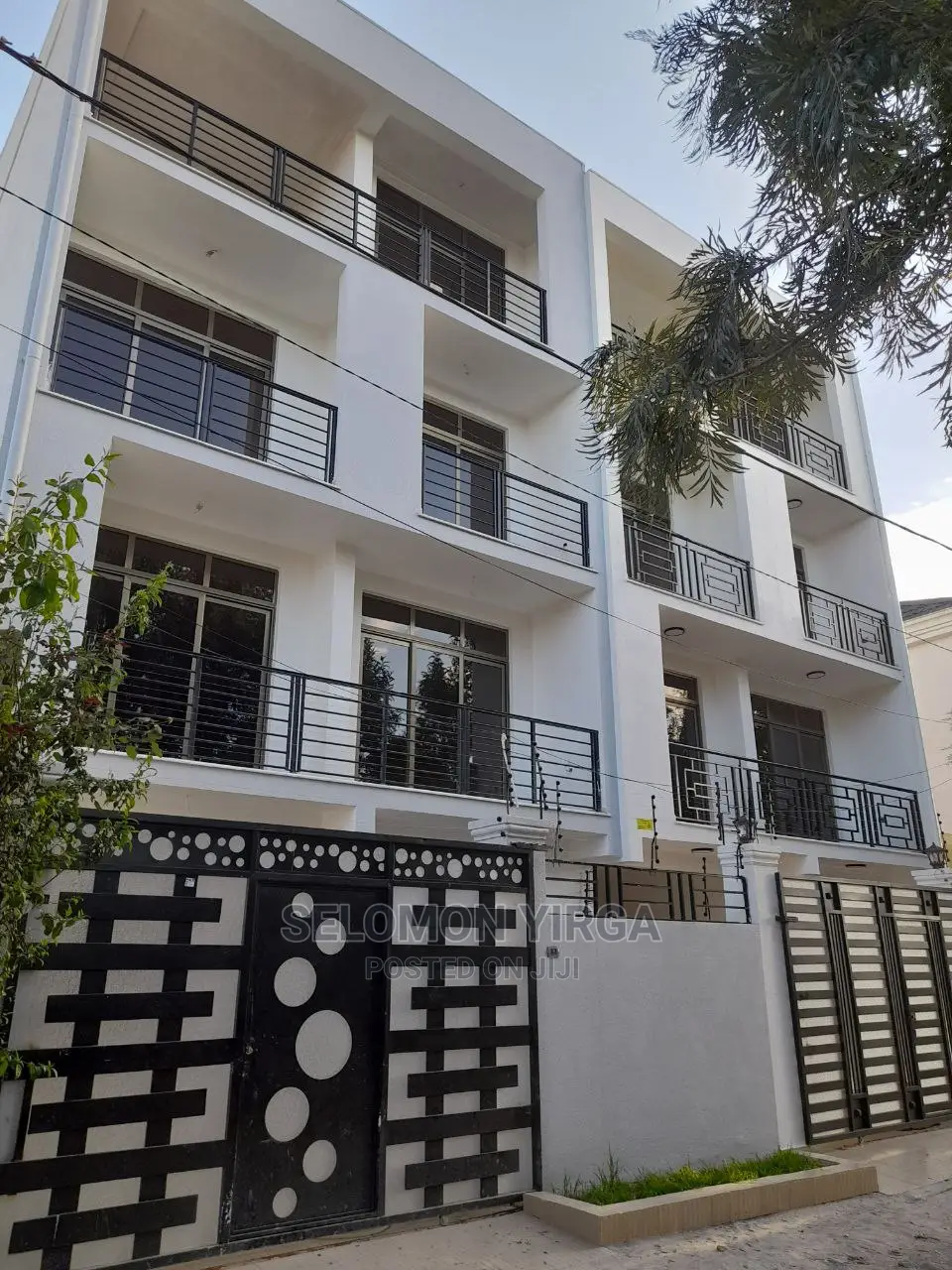 6bdrm House in Addis Abeba, Bole for Sale