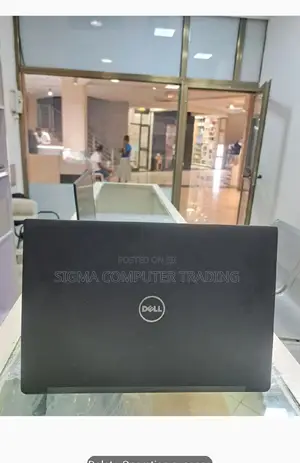 New Laptop Dell Latitude 5310 8GB Intel Core I7 SSD 256GB