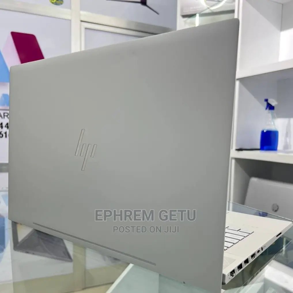 New Laptop HP Envy 17 16GB Intel Core I7 SSD 512GB