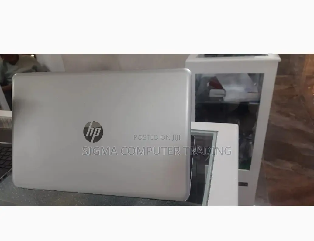 New Laptop HP Pavilion 15 8GB Intel Core I7 HDD 1T