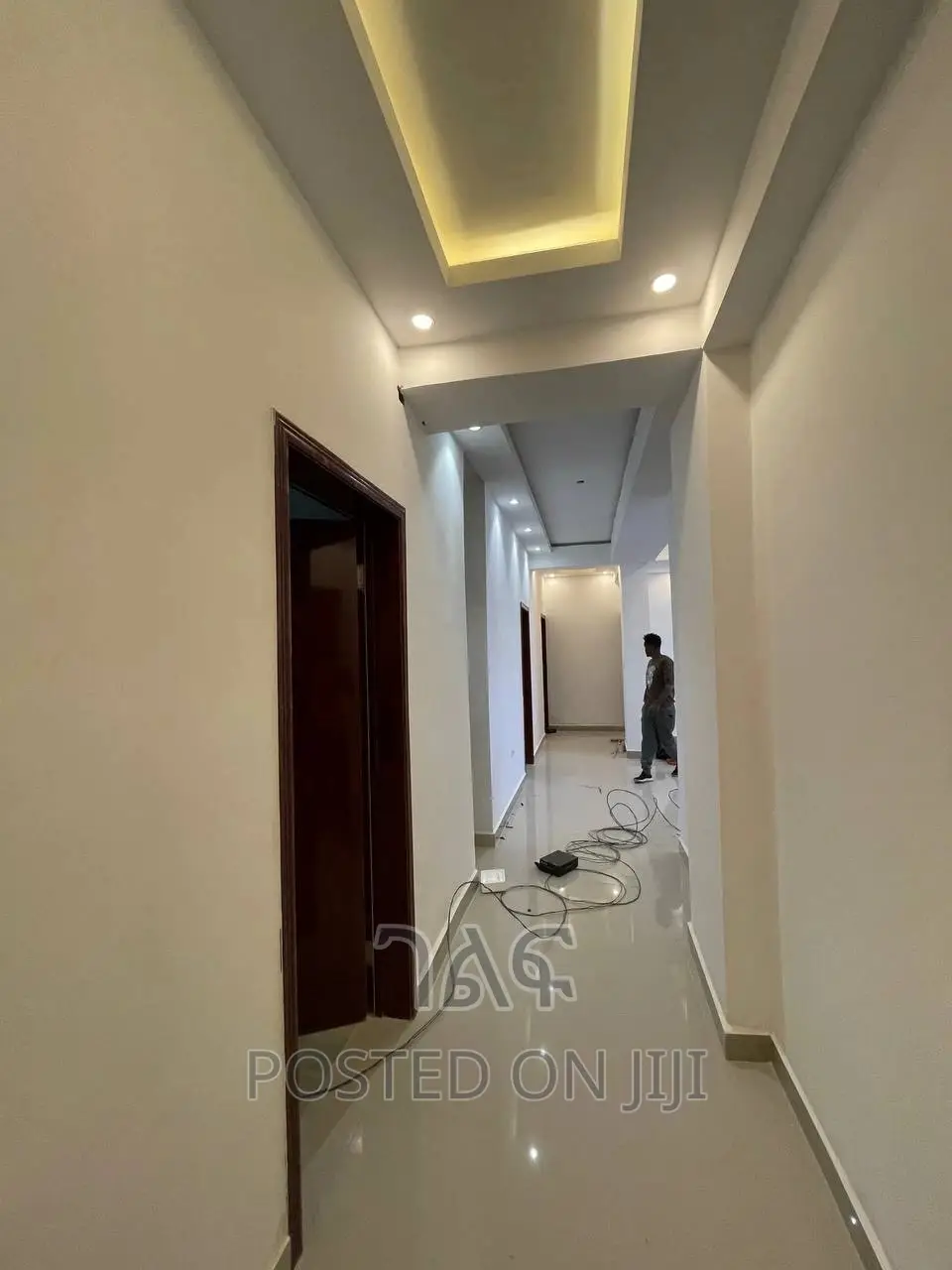3bdrm Apartment in የኖህ, Bole for Sale