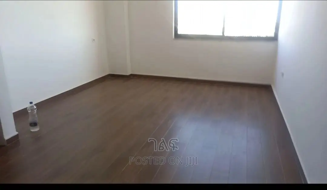 3bdrm Apartment in የኖህ, Bole for Sale