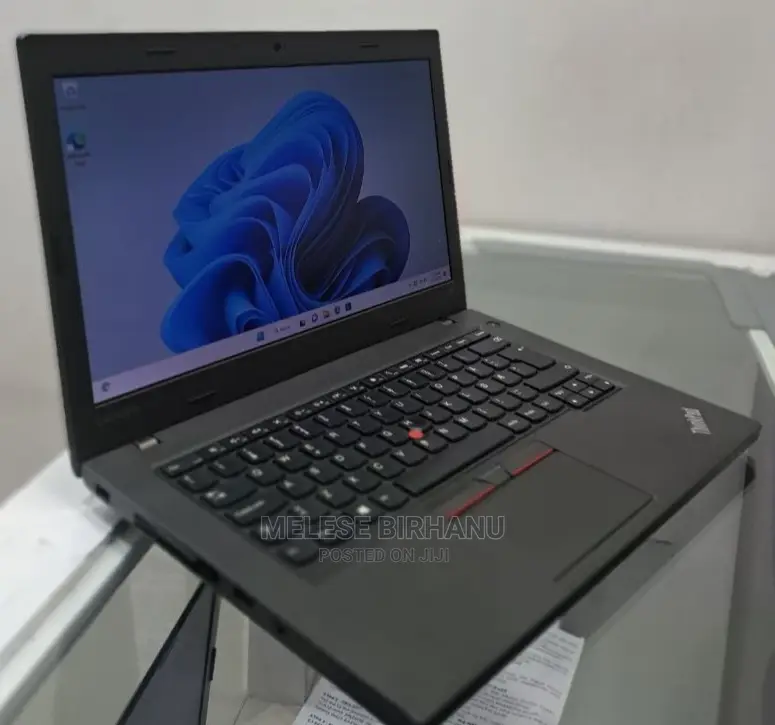 New Laptop Lenovo ThinkPad Yoga 8GB Intel Core I5 HDD 500GB