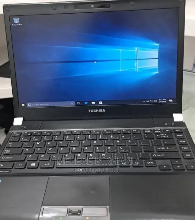 Laptop Toshiba 4GB HDD 500GB