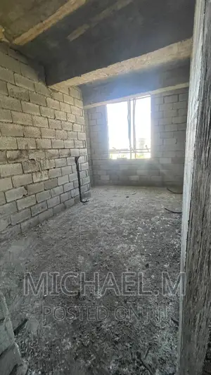 3bdrm Apartment in Visco Real Estate, Bole for sale