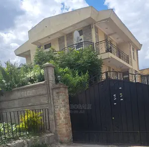 10bdrm House in Ayat, Bole for Sale