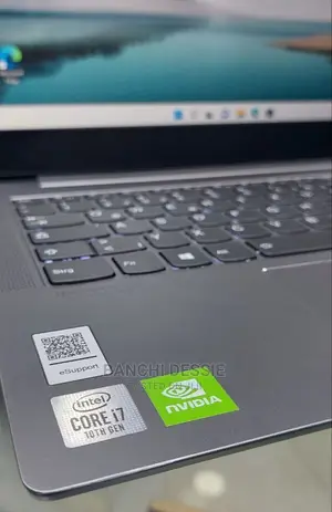 New Laptop Lenovo Ideapad 3 12GB Intel Core I7 SSD 1T