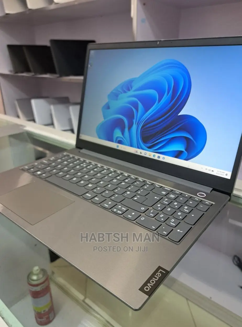 New Laptop Lenovo Thinkbook 14 8GB Intel Core I5 SSHD (Hybrid) 512GB
