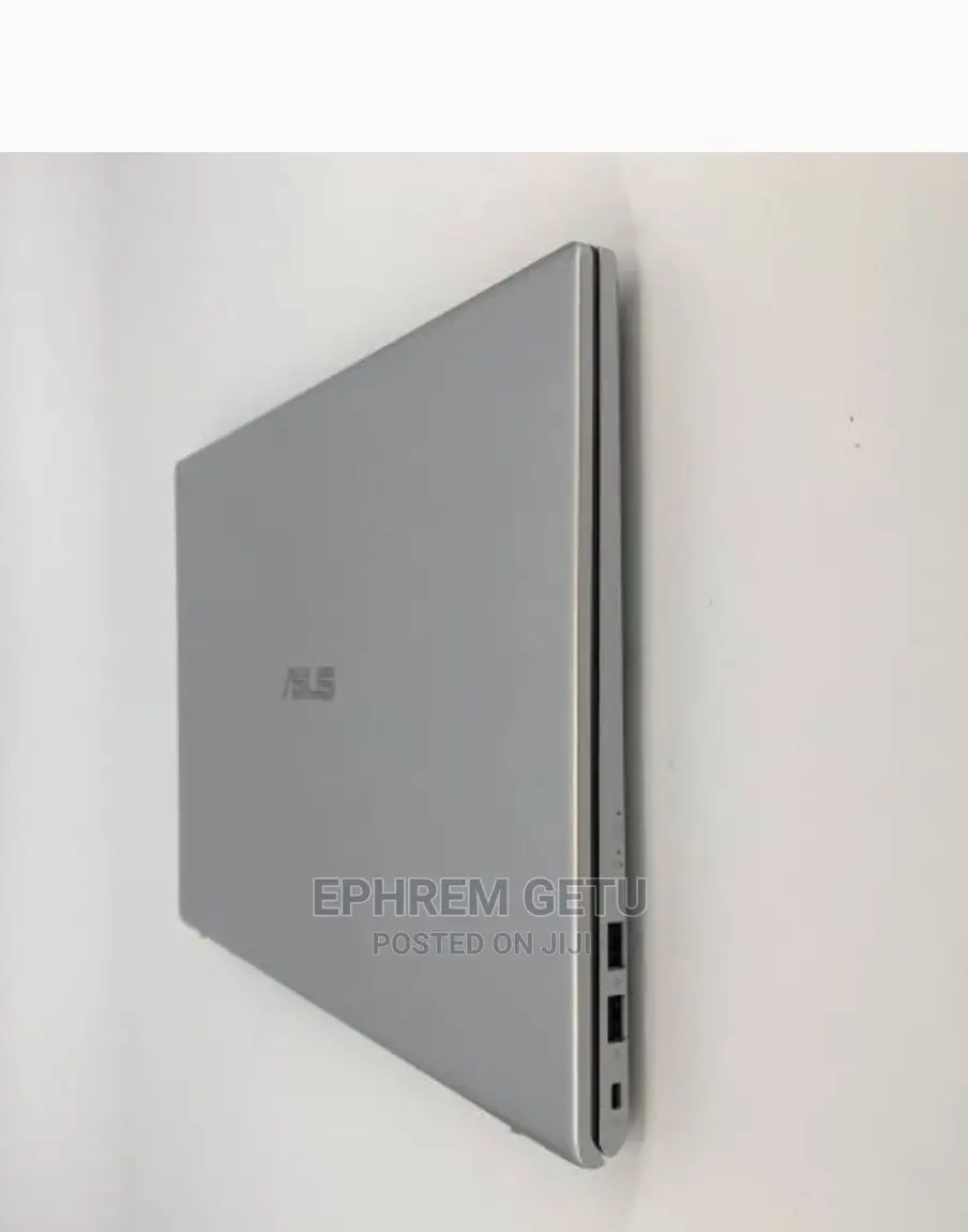 New Laptop Asus VivoBook 15 X505BA 8GB Intel Core I3 SSD 256GB