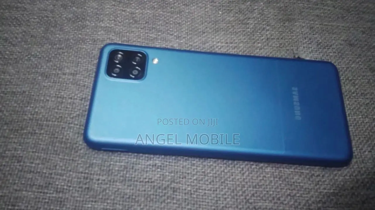 New Samsung Galaxy M12 (India) 64 GB Blue