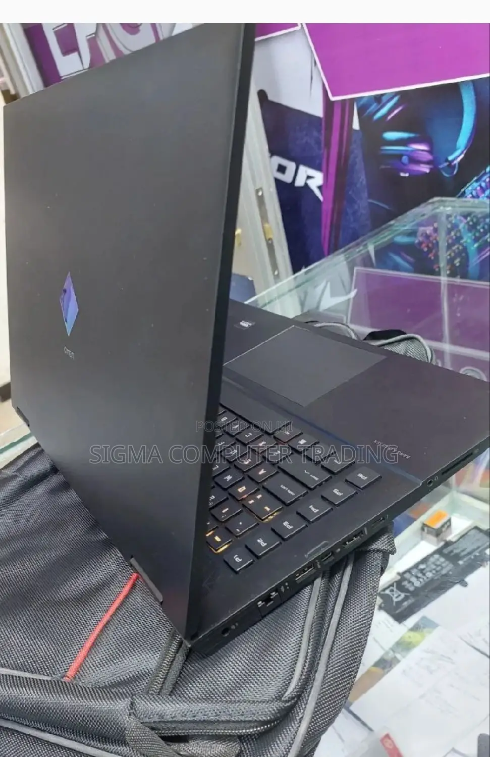 New Laptop HP Omen 17t 16GB Intel Core I7 SSD 1T