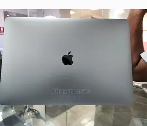 New Laptop Apple MacBook Pro 2019 32GB Intel Core I7 SSD 512GB