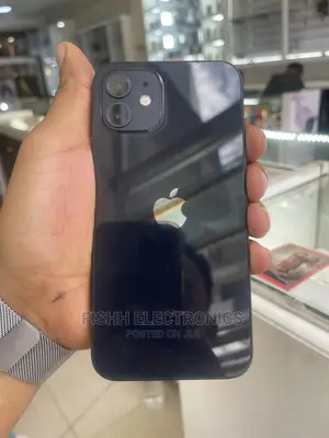 Photo - Apple iPhone 12 64 GB Black