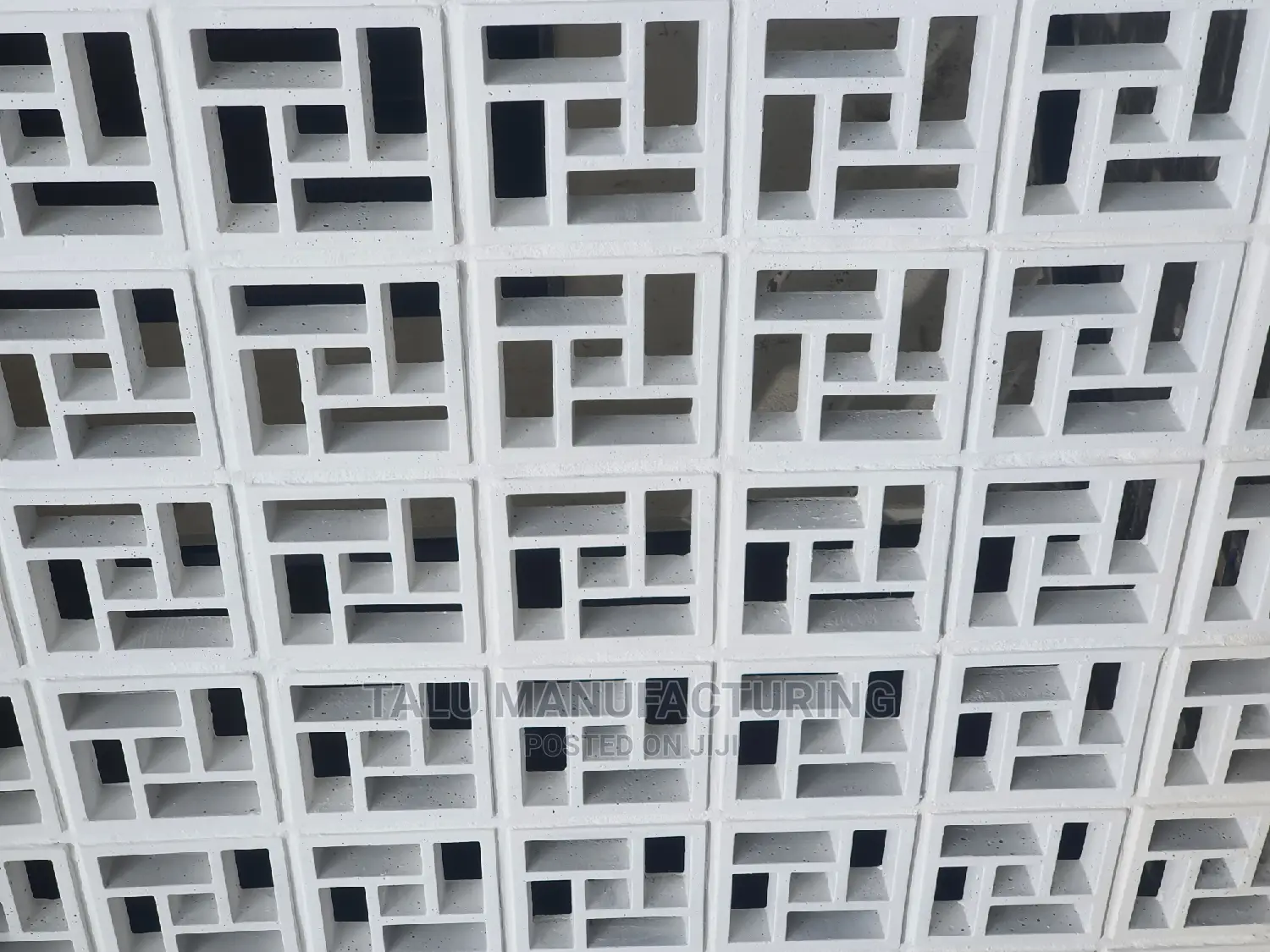 Gesita Modern Breeze Block