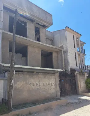 7bdrm House in Ayat, Bole for Sale
