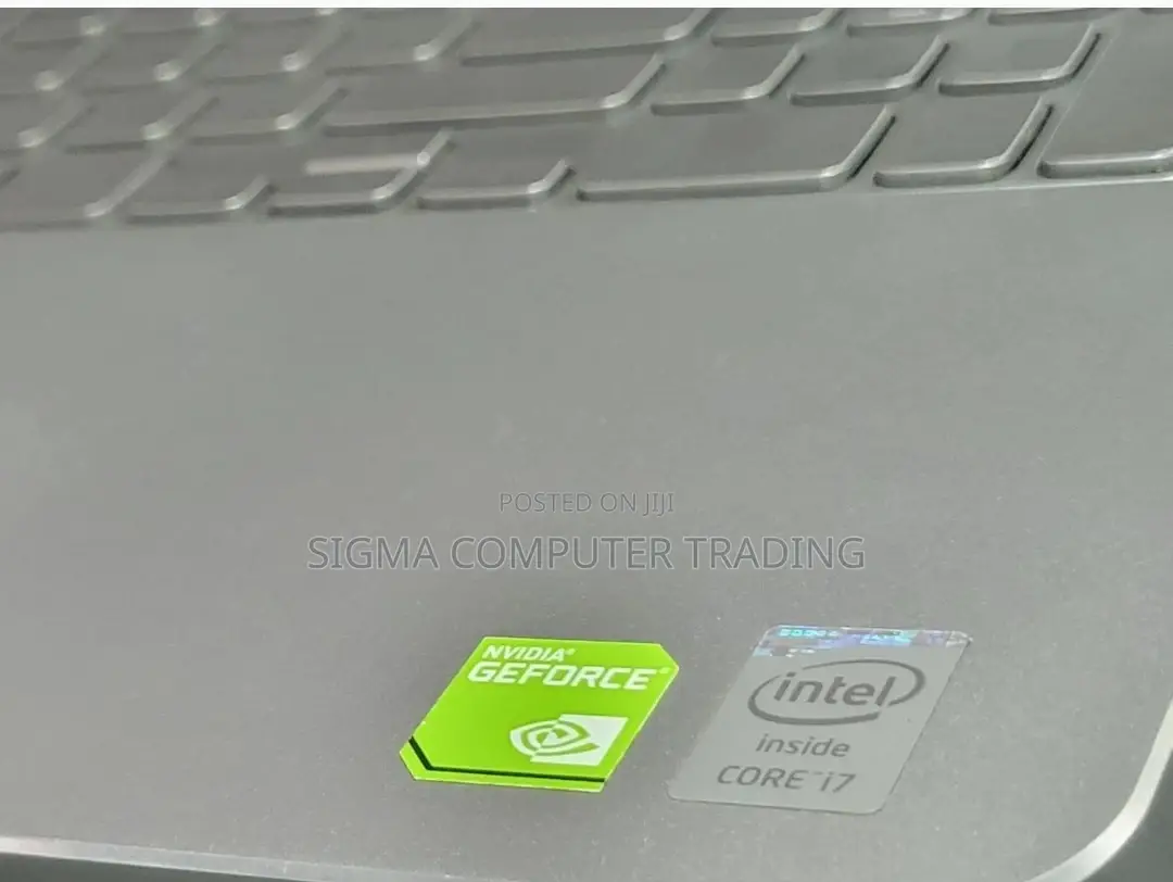 New Laptop Dell Inspiron 15 8GB Intel Core i7 SSD 512GB