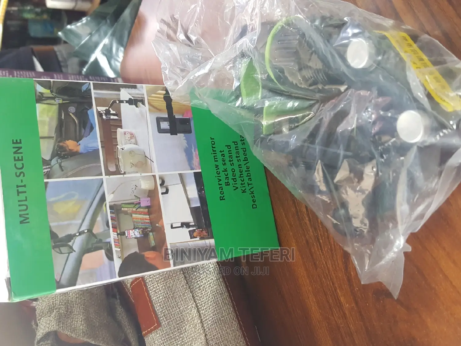 Mobile Stand for Driver