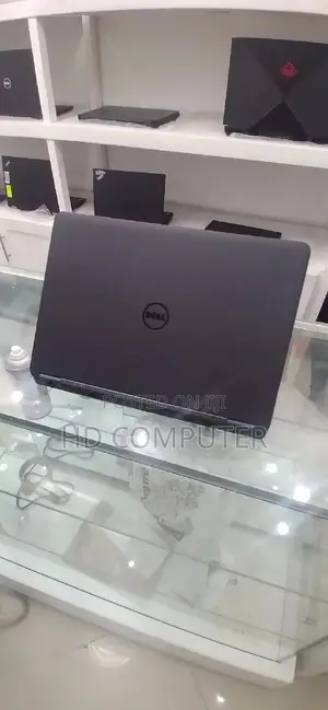 New Laptop Dell Latitude 12 E7250 4GB Intel Core I5 HDD 500GB