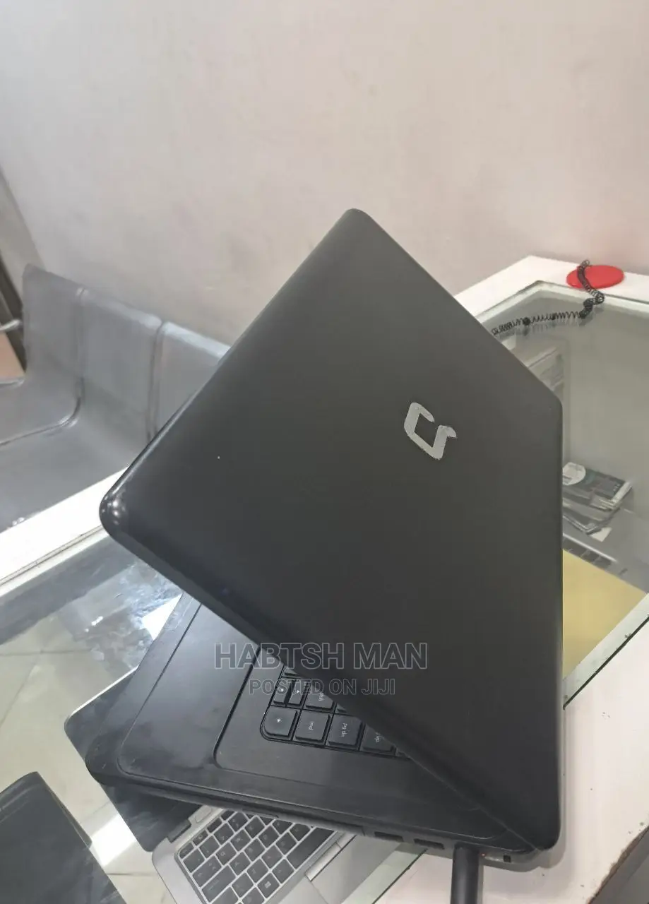 Laptop HP Compaq Presario X1000 4GB Intel Celeron HDD 320GB