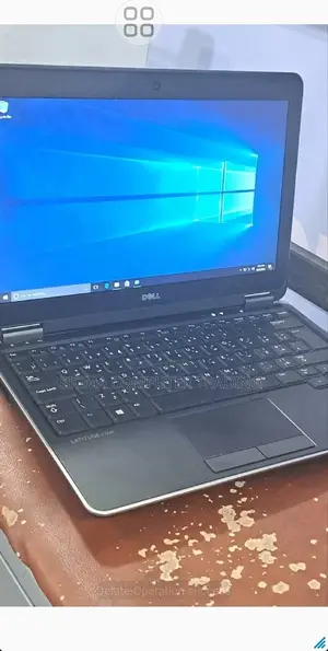 Laptop Dell Latitude 5310 8GB Intel Core I7 SSD 512GB