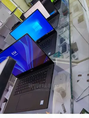 Photo - New Laptop Dell Inspiron 15 16GB Intel Core I7 SSD 512GB