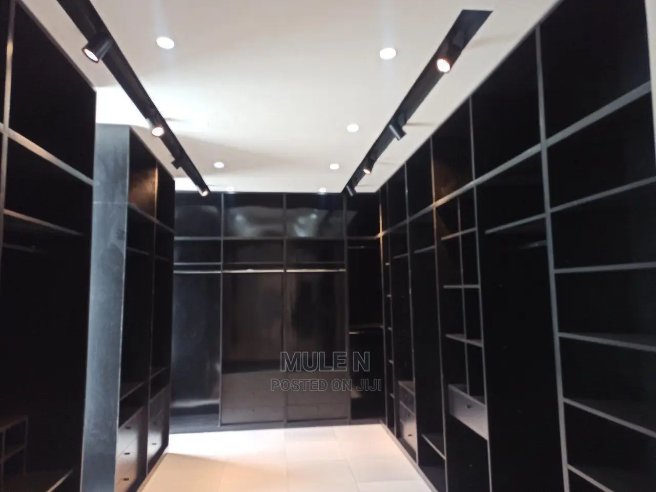 Furnished 8bdrm House in Salite Mihiret :ማዕድን, Yeka for Sale