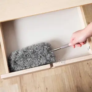Retractable Dust Duster