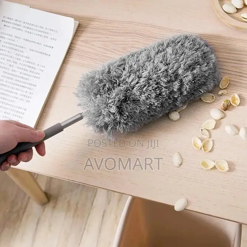 Retractable Dust Duster