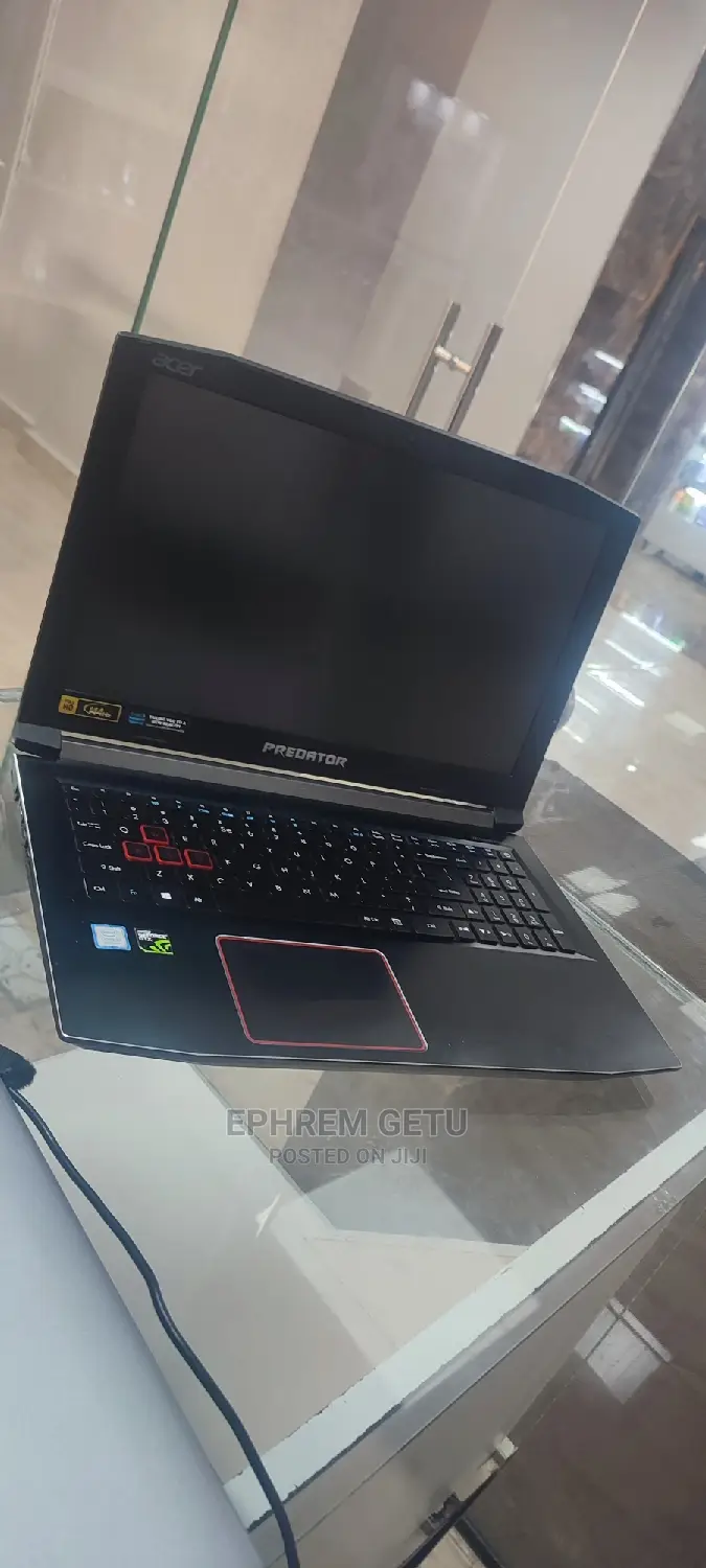 New Laptop Acer Predator 15 8GB Intel Core I7 HDD+SSD 1T