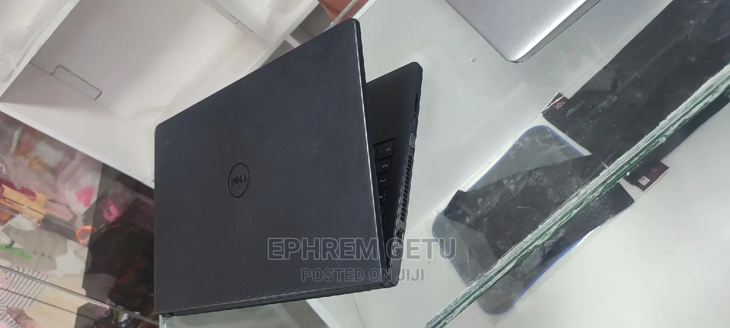 New Laptop Dell Vostro DVCI315 4GB Intel Core I5 HDD+SSD 1T